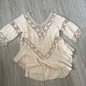 Mid length sleeve shirt